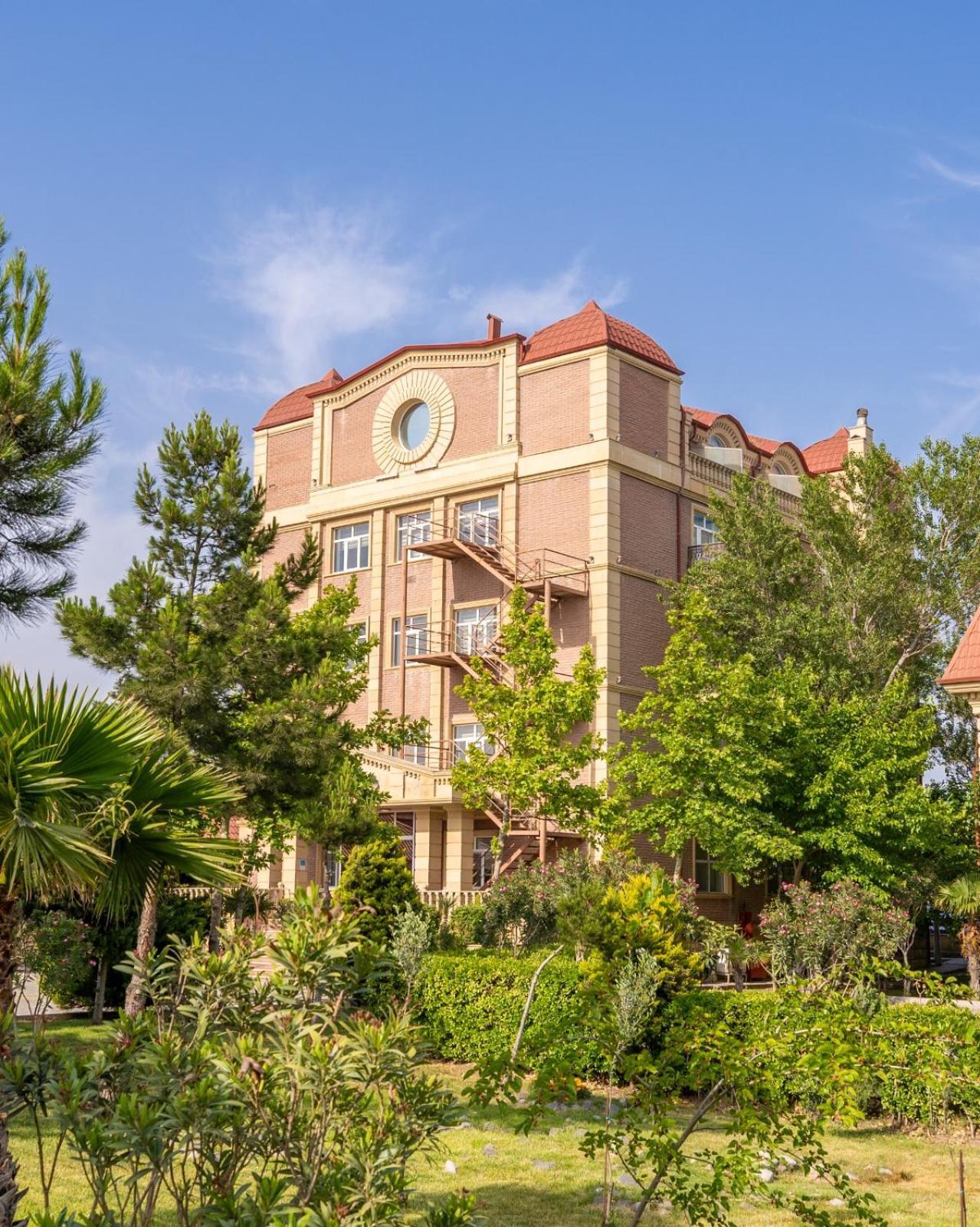 Green City Resort Hotel บากู ภายนอก รูปภาพ